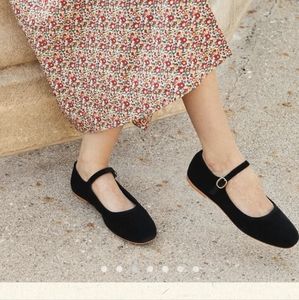 Doen Mary Jane flats